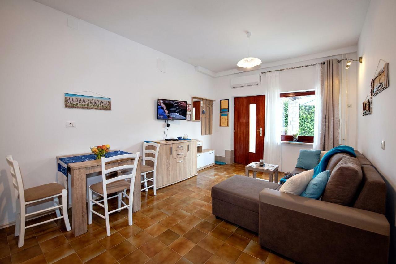 Apartment Mediteraneo Opatija Ngoại thất bức ảnh